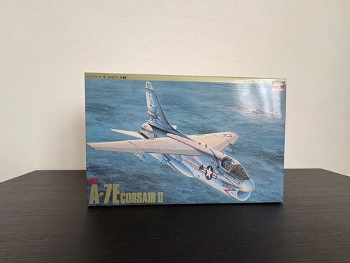Hasegawa corsair ii - hasegawa,